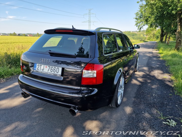 Audi S4 4.2 V8 2003