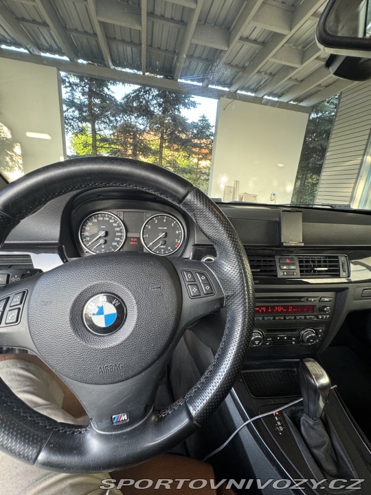 BMW 3 2009