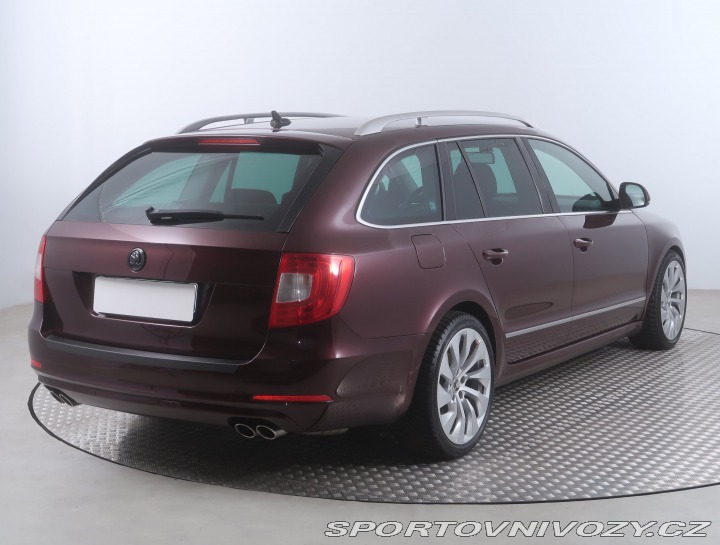 Škoda Superb Elegance 3.6 FSI V6 2010