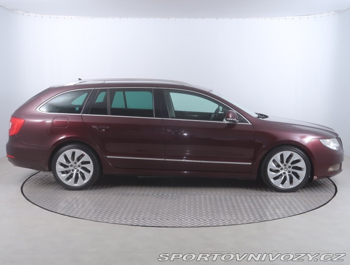 Škoda Superb Elegance 3.6 FSI V6 2010