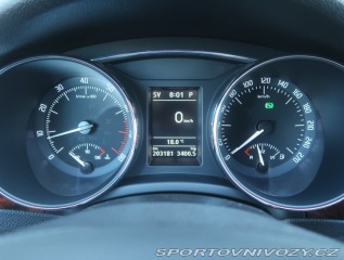 Škoda Superb Elegance 3.6 FSI V6 2010