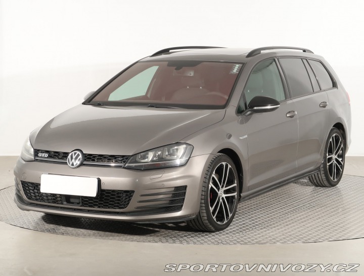 Volkswagen Golf 2.0 TDI GTD 2015