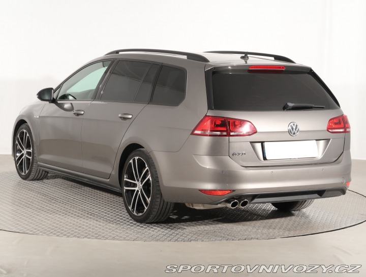 Volkswagen Golf 2.0 TDI GTD 2015