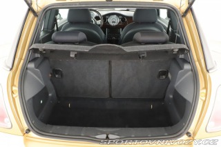 Mini One One 2005
