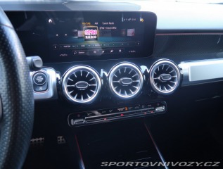 Mercedes-Benz Ostatní modely GLB AMG Line GLB 220d 4MATIC 2021