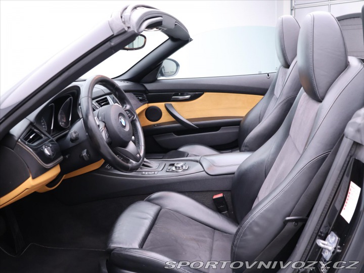 BMW Z4 3,0 30i sDrive Aut. M-Pak 2011