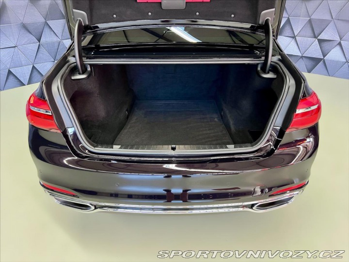 BMW 7 750d xDrive INDIVIDUAL LO 2017