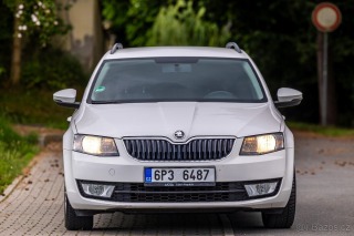 Škoda  Octavia 2,0   TDI, tažné, 2 sady