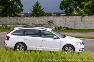Škoda Ostatní modely Octavia 2,0 TDI, tažné, 2 sady 2015
