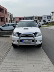 Toyota  Hilux