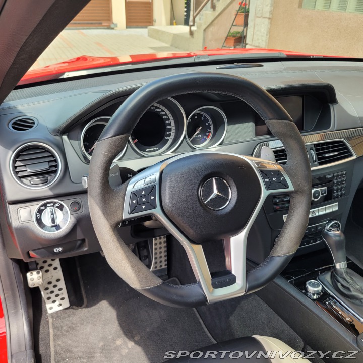 Mercedes-Benz C C63 W204 2013