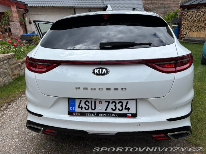 Kia ProCeed 2019