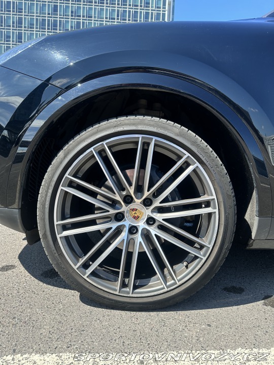 Porsche Cayenne 3.0/V6/SOFT/CARPLAY/PANO/ 2019