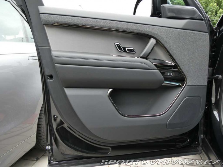 Ostatní značky Ostatní modely Land Rover Range Rover Sport Dynamic HSE P460e 2025