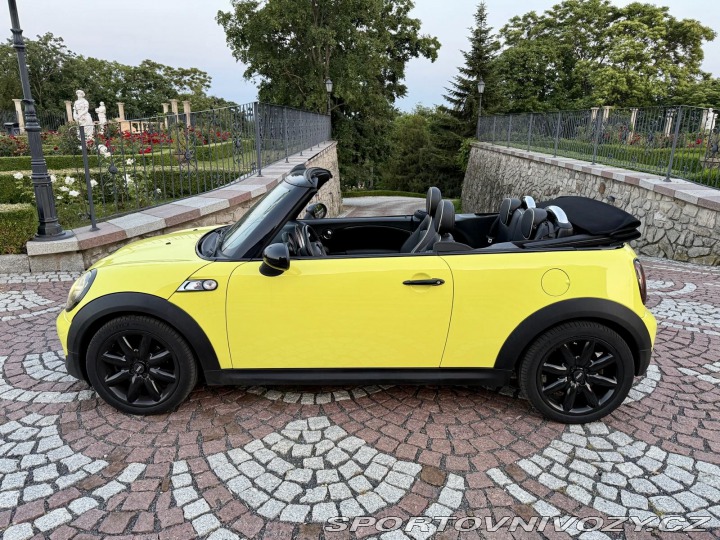 Mini Cooper Cooper S 2011