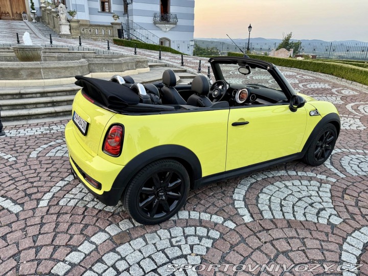 Mini Cooper Cooper S 2011
