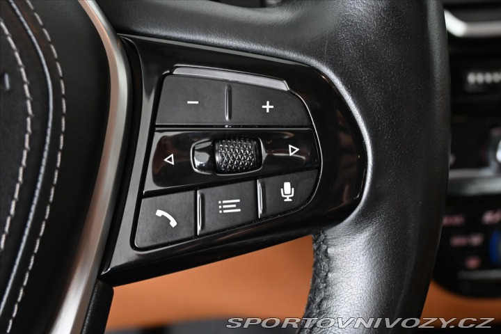 BMW 5 3,0 530d 210 kW STEPTRONI 2020