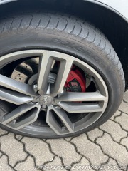 Audi SQ5 2015