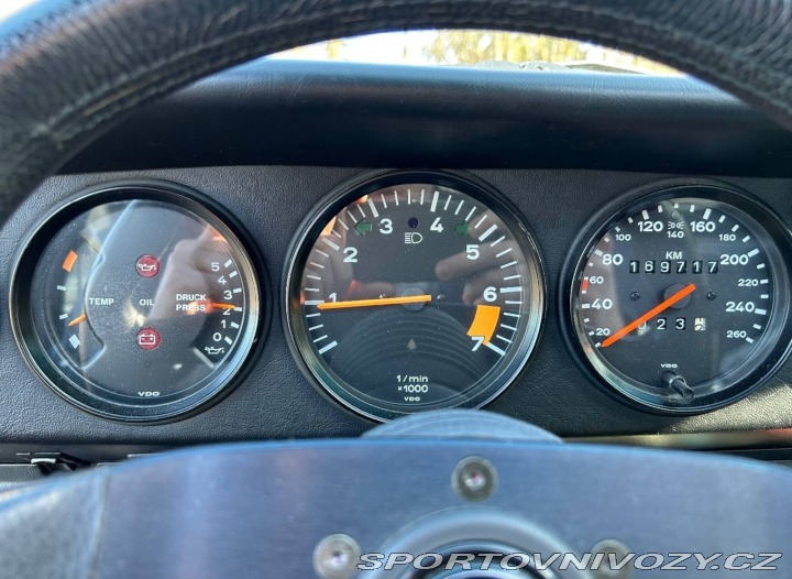 Porsche 911 Carrera 3.2 G50 1987