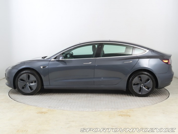 Tesla Model 3 Std Range Plus 52kWh 2020