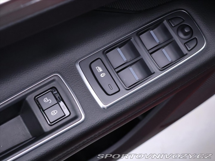 Jaguar XF 3,0 30d 221kW Aut. Nezávi 2016