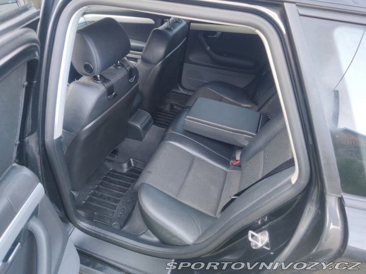 Seat Ostatní modely Exeo 2,0 TDI-105 KW 2011