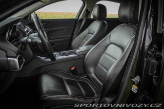 Jaguar XE 2.0 I4D Prestige AT 2018