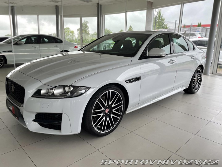 Jaguar XF 30d R-SPORT*Panorama*Meri 2016