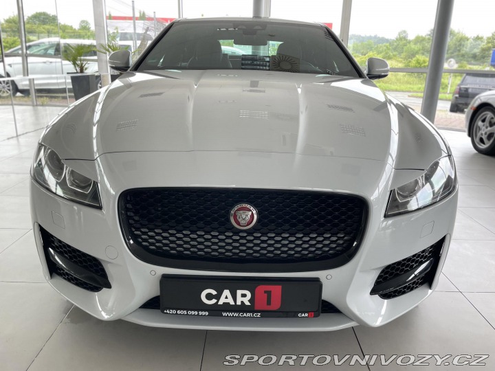 Jaguar XF 30d R-SPORT*Panorama*Meri 2016