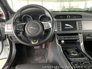 Jaguar XF 30d R-SPORT*Panorama*Meri 2016