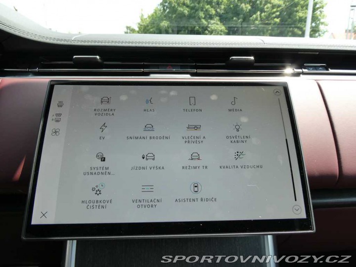 Ostatní značky Ostatní modely Land Rover Range Rover 3,0 HSE P460e 2025