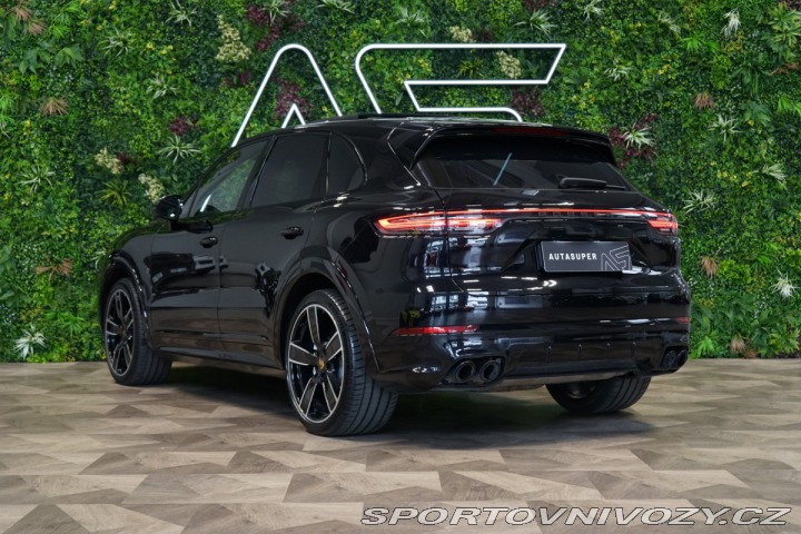 Porsche Cayenne TURBO*PDCC*PSCB*NEZ.TOP*P 2020