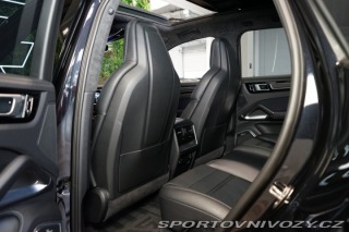Porsche Cayenne TURBO*PDCC*PSCB*NEZ.TOP*P 2020