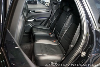 Porsche Cayenne TURBO*PDCC*PSCB*NEZ.TOP*P 2020