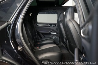 Porsche Cayenne TURBO*PDCC*PSCB*NEZ.TOP*P 2020