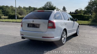 Škoda Octavia RS 2.0TDI RS DSG 2012