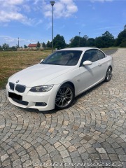 BMW 3 E93 325i 2009