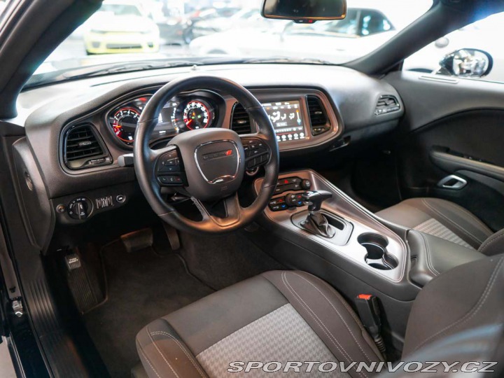 Dodge Challenger 3.6 SXT, AWD 303HP, ZF au 2023