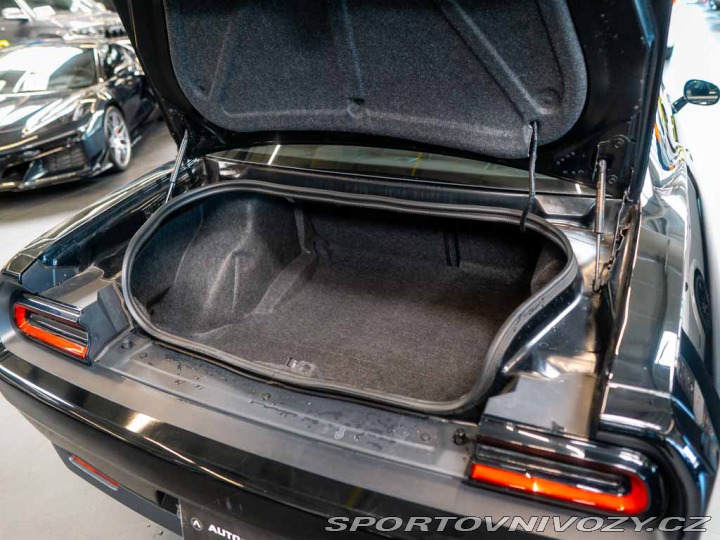 Dodge Challenger 3.6 SXT, AWD 303HP, ZF au 2023