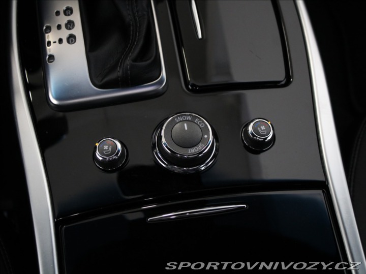 Infiniti Ostatní modely Q70 3,7 V6 235kW Sport 1.maj. 2014