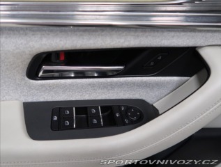 Mazda Ostatní modely CX-60 2,5 PHEV TAKUMI AUT AWD 2 2022