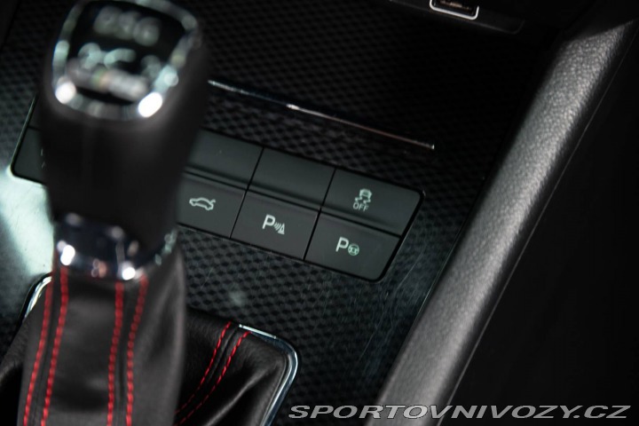 Škoda Octavia RS Combi 2.0 TDI RS DSG 4x4 2020