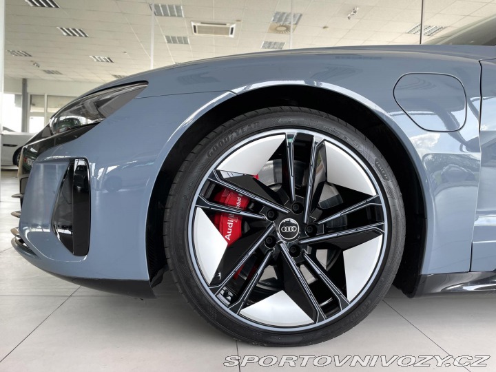 Audi e-tron GT Quattro*350kW*Vzduch*REZE 2022