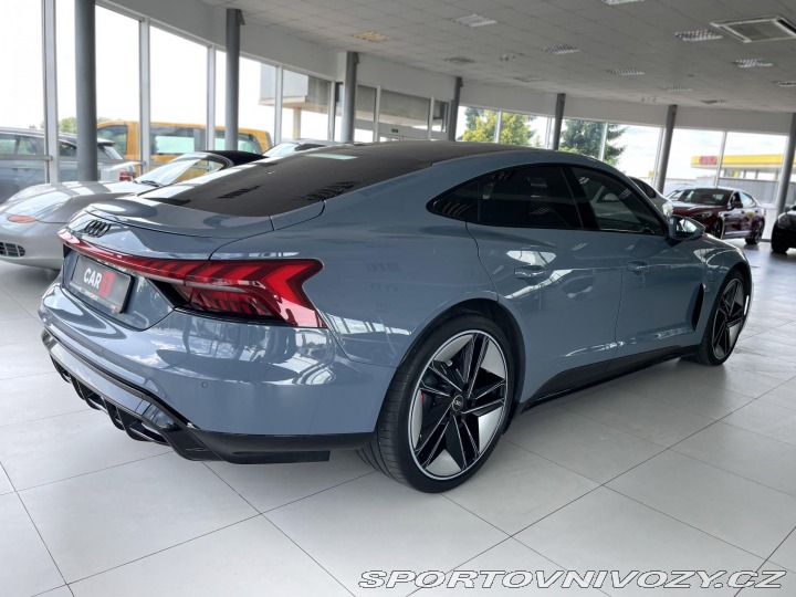 Audi e-tron GT Quattro*350kW*Vzduch*REZE 2022