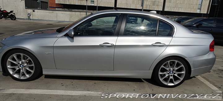 BMW 3  2005