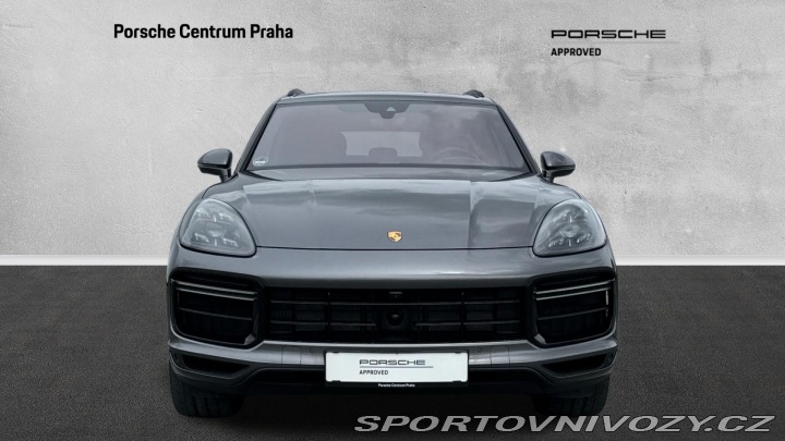 Porsche Cayenne Turbo 2021