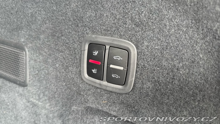 Porsche Cayenne Turbo 2021