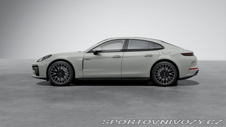 Porsche Panamera Turbo E-Hybrid 2025