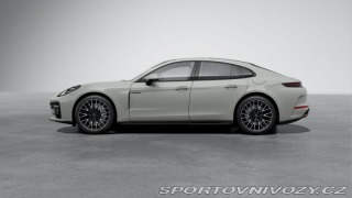 Porsche Panamera Turbo E-Hybrid 2025