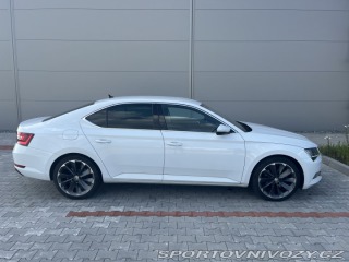Škoda Superb  2016